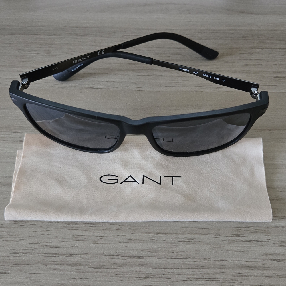 GANT GA7030 Black Sunglasses Like New w/ Case Cloth